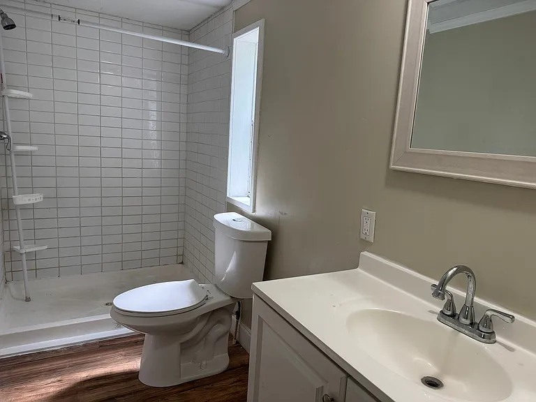 154 NW Alpata Ct — Photo 8
