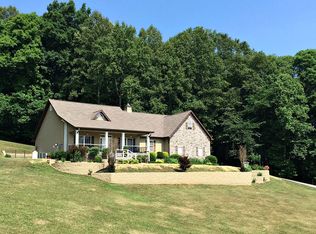 5002 Country Dr, Kingsport, TN 37664