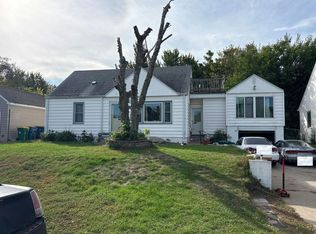 5111 Corvallis Ave N, Crystal, MN 55429