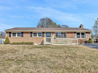 3710 Bandy Rd, Roanoke, VA 24014