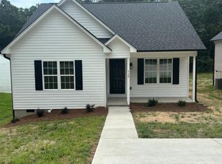 112 Taft St, Mayodan, NC 27027