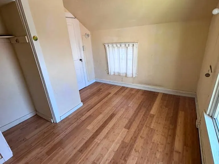 734 Jenifer St — Photo 10