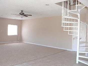 2nd image of 3410 Buena Vista Cir