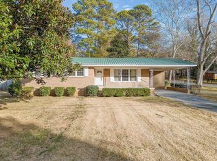 114 Deer Park Ln, Calhoun, GA 30701