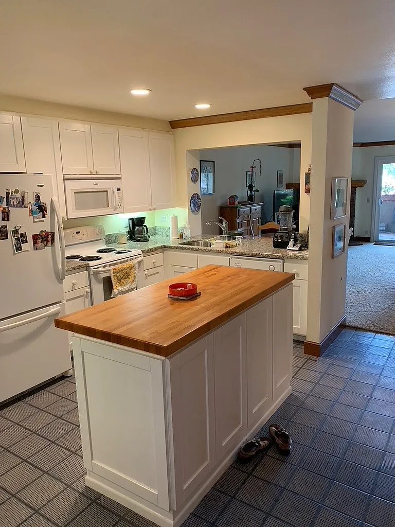 3 bed, $1,200 — Photo 2