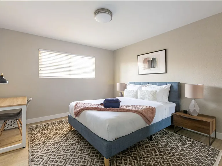 141 Wilton Dr #3 — Photo 11