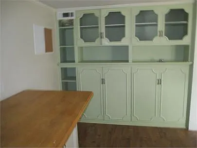 203 S Cravens St #1 — Photo 5