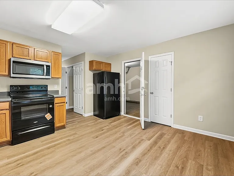 1012 Early Rise St — Photo 3