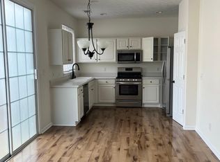 722 Windcroft Cir NW, Acworth, GA 30101