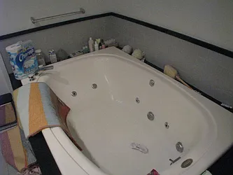 Rented by Vivaldi Real Estate