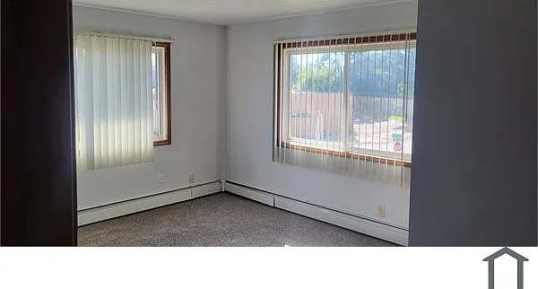 2 bed, 800 sqft, $1,075 — Photo 1