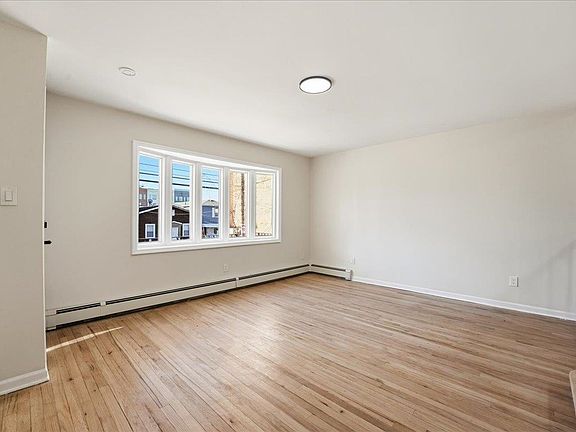 2nd image of 212 Seaview Ave Floor 2