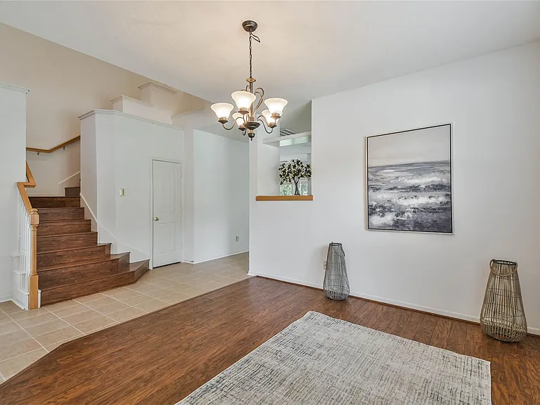 2 Willow Point Pl — Photo 18