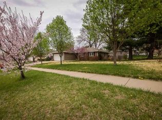 3400 NW Kendall Ave, Topeka, KS 66618