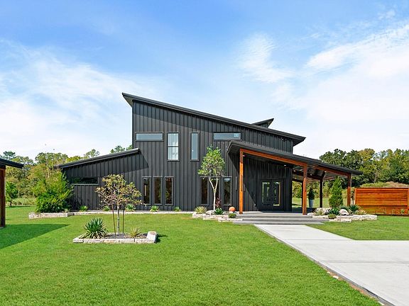 5th image of 2743-2 Bobville Rd