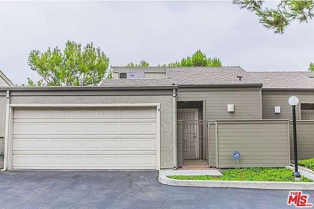 1st image of 15766 Midwood Dr Unit 4