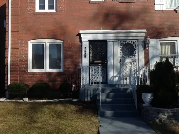 7629 S Euclid Ave, Chicago, IL 60649