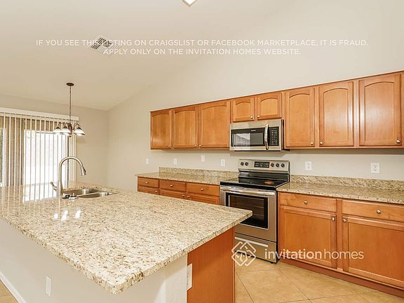 5th image of 15890 W Pima St