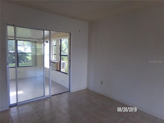 5th image of 1531 Carrington Ave