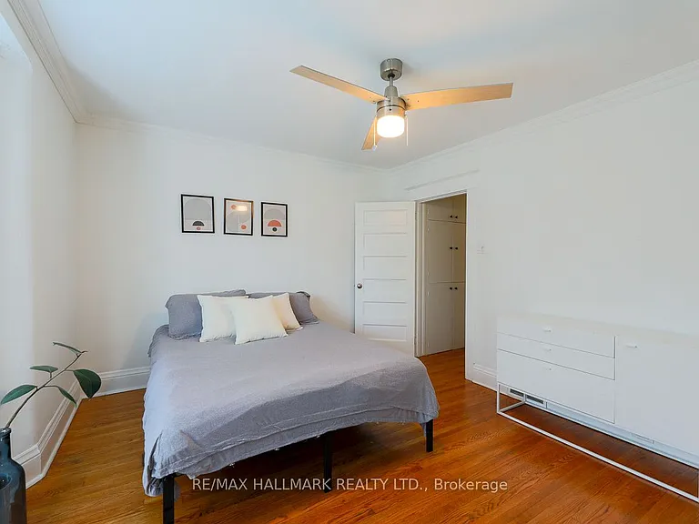 35 Dingwall Ave — Photo 18