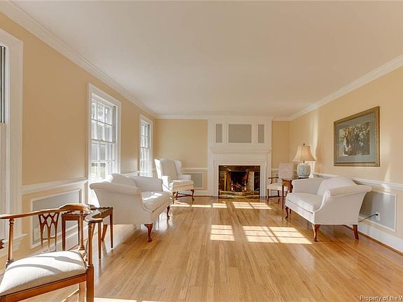 5th image of 409 Old Wormley Creek Rd #A