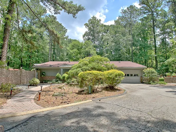 113 Camp Creek Trl, Peachtree City, GA 30269