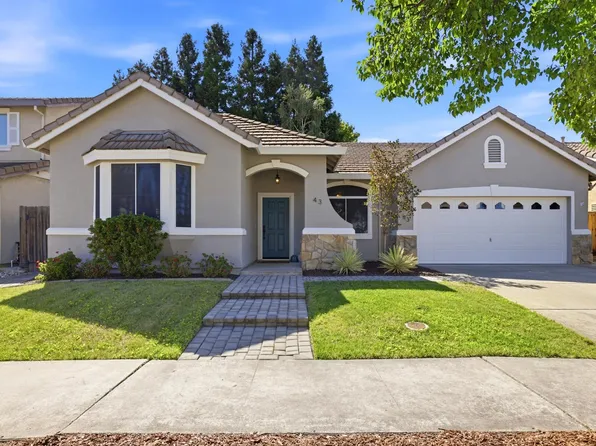 43 Kingsbury Ct, Roseville, CA 95678