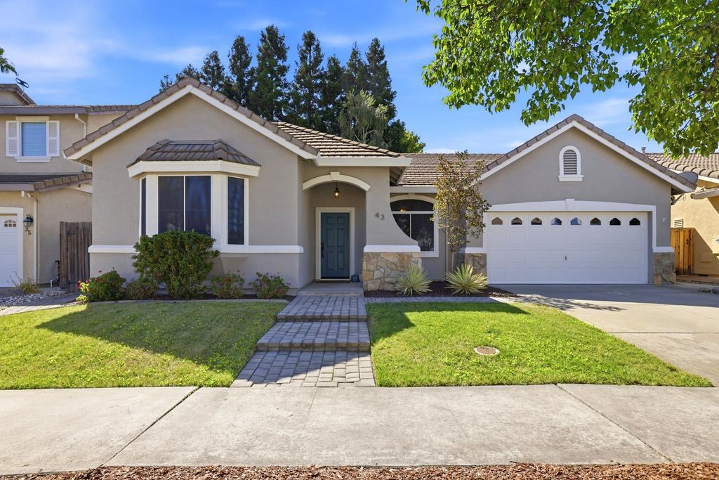 43 Kingsbury Ct, Roseville, CA