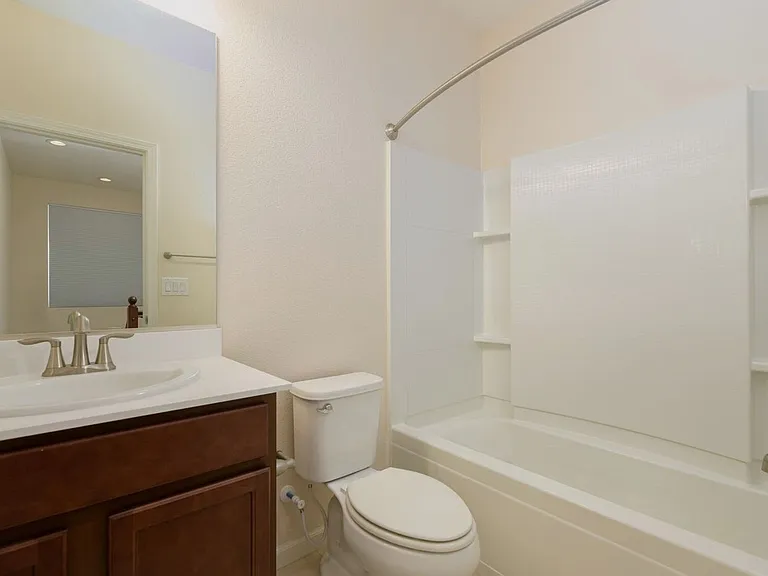 1032 Arbor Rd — Photo 17
