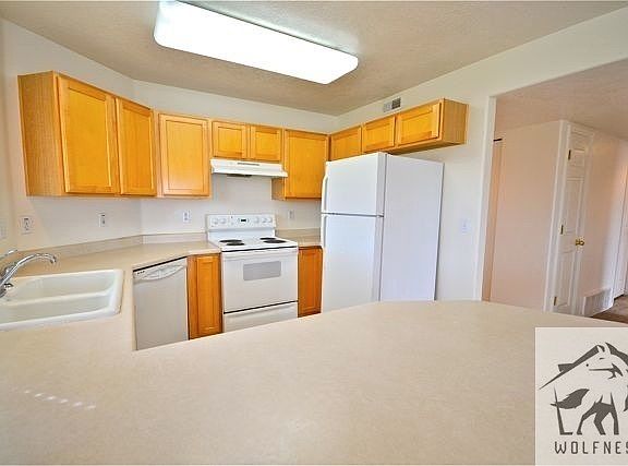 2nd image of 1616 W Vivante Way Unit A1