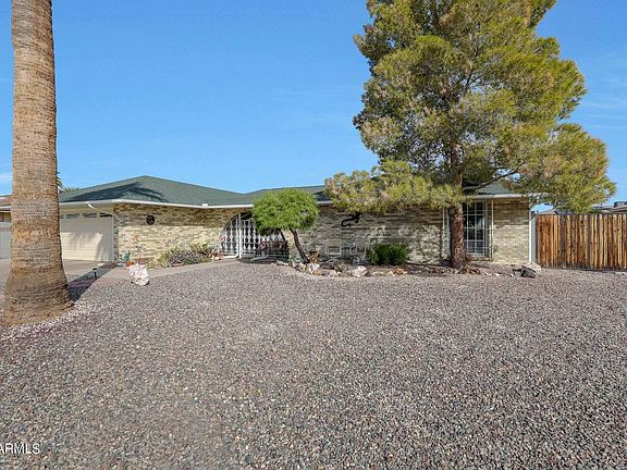 3rd image of 13218 W ASHWOOD Drive