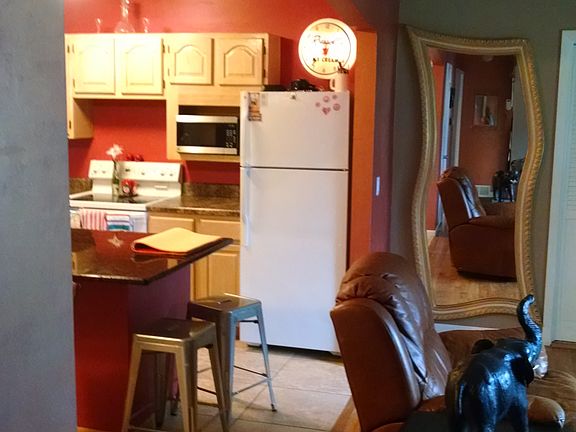 5th image of 205 Highland Dr
