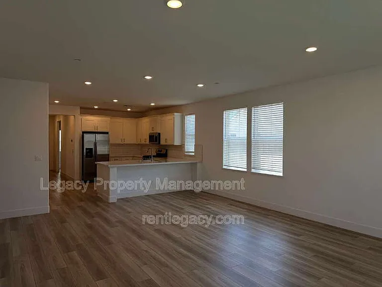 8332 Taylormade Way — Photo 8
