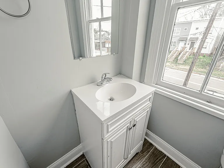 1314 N 21st St — Photo 22