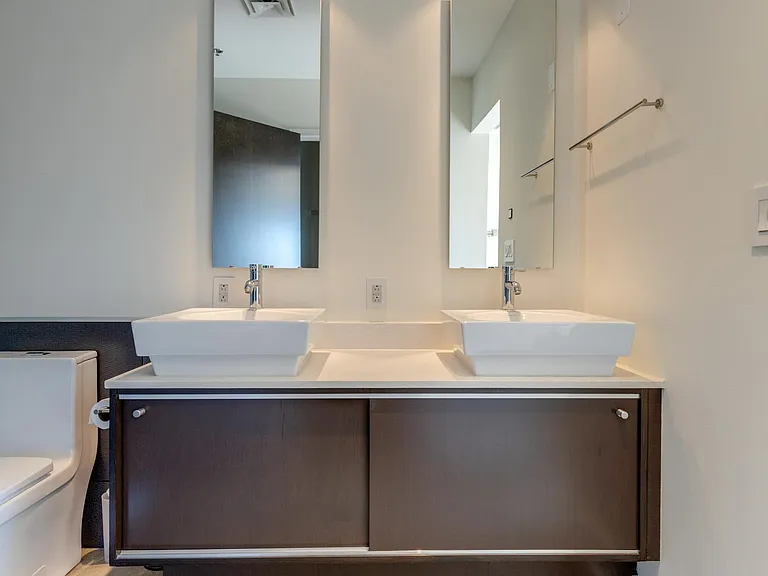 2115 Yeaman Pl #432 — Photo 72