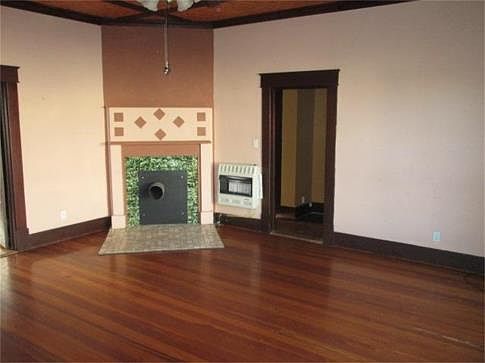 4th image of 504 W Main St
