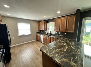 812 6th St, Havre, MT 59501