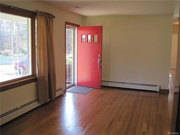 4th image of 8143 Newman Dr