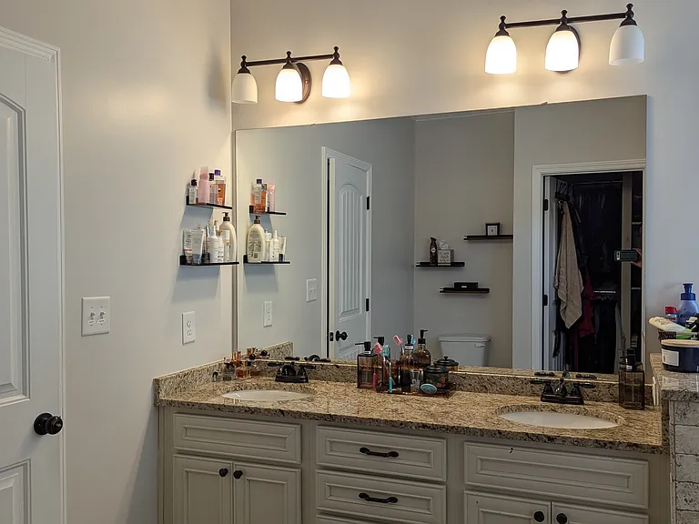 326 Willow Cove Ct — Photo 14