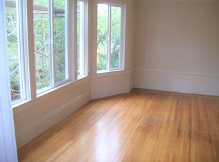1481 8th Ave APT 3, San Francisco, CA 94122