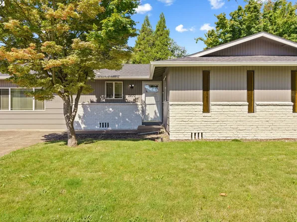 2470 Laurelhurst Dr, Eugene, OR 97402