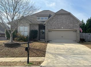 4004 Wescott Cir, Moody, AL 35004