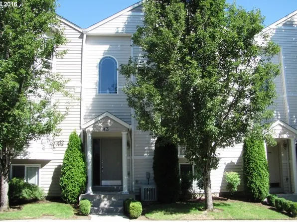 5700 NE 82nd Ave APT 3A, Vancouver, WA 98662