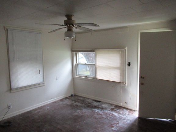 Additional Living Room