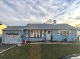 53 Albemarle Rd, Colonia, NJ 07067