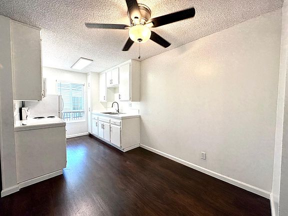 3rd image of 4027 34th St APT 14