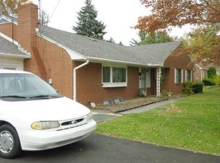 981 E Canal Rd, Dover, PA 17315