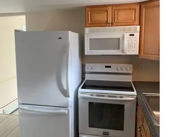 15 Forest Ave, Plymouth, MA