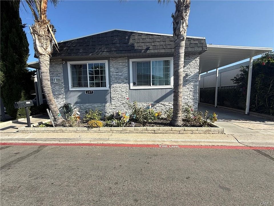 1st image of 227 Palos Verdes Dr