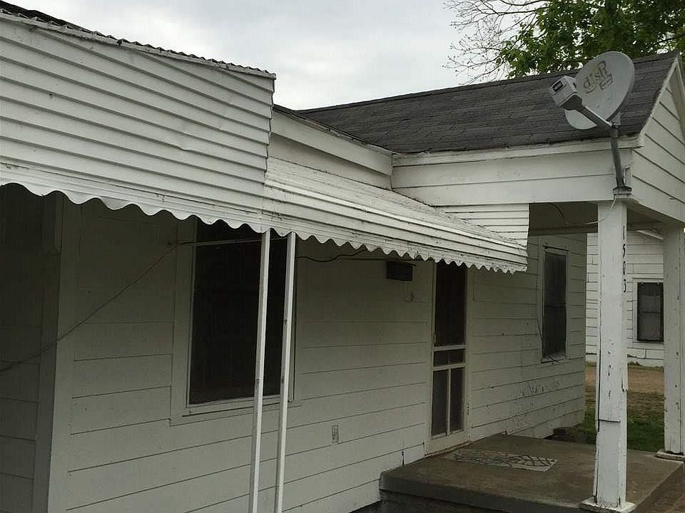 2nd image of 1503 N Jefferson St